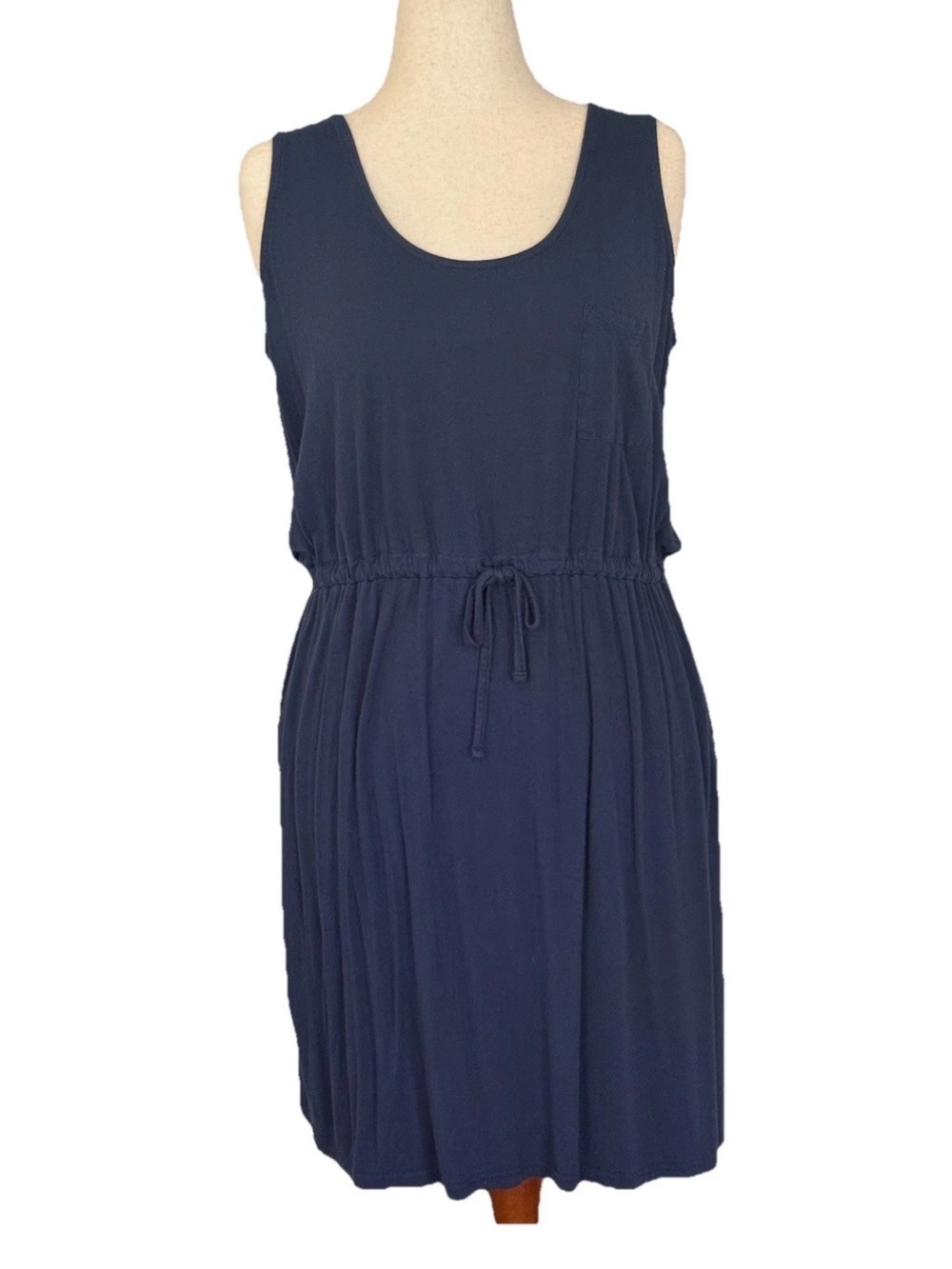 Serra Navy Scoop Neck Sleeveless Knit Top